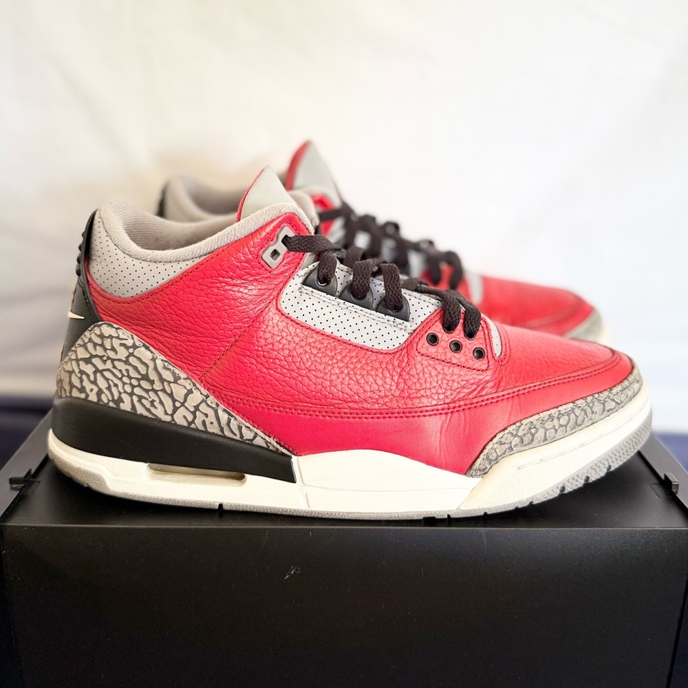 AUTHENTIC Jordan 3 Retro SE “Unite” size 10.5 CK5692-600 2020 PRE-OWNED